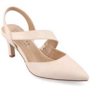 Journee Scarlett Pump, Brand New